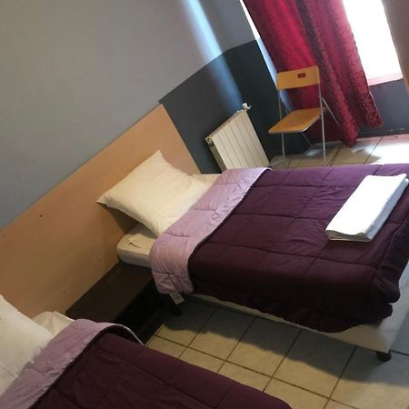 Fm Hotel Parigi Esterno foto