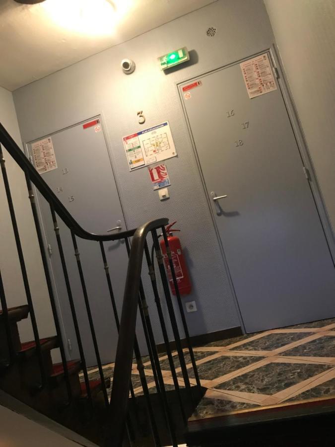 Fm Hotel Parigi Esterno foto