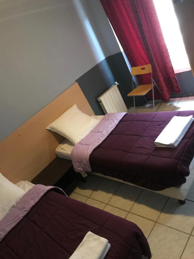 Fm Hotel Parigi Esterno foto